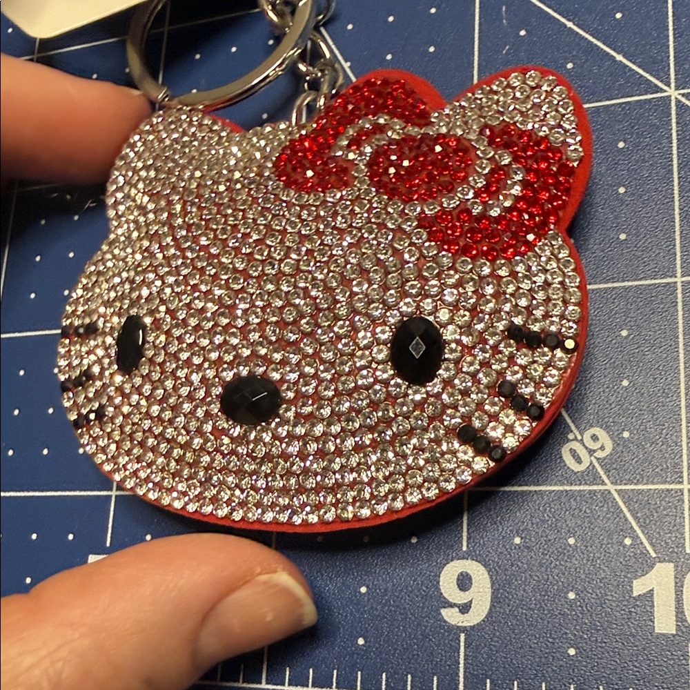 Hello Kitty Rhinestone Keychain/purse charm - Picture 3 of 3
